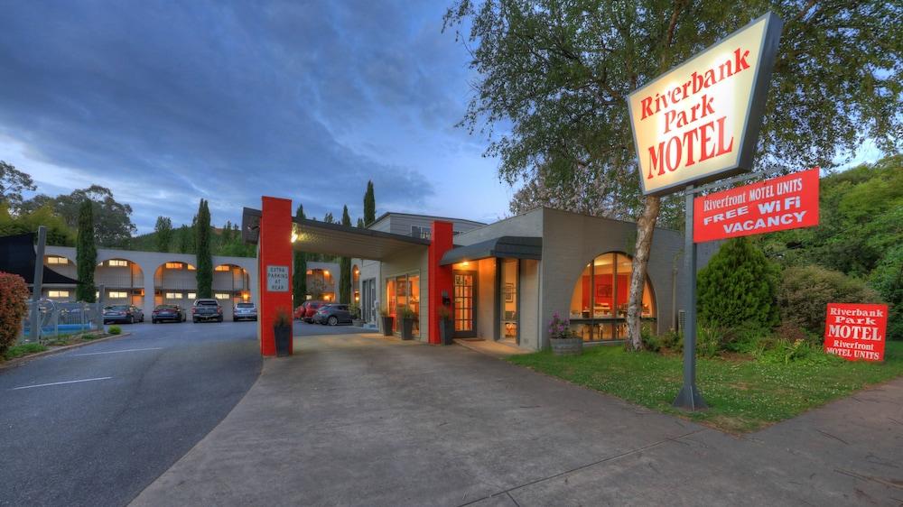 Riverbank Park Motel Bright Exteriér fotografie